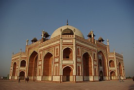 Humayun's Tomb in der Abenddämmerung.