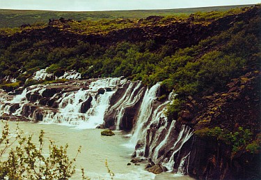 Hraunfossar.