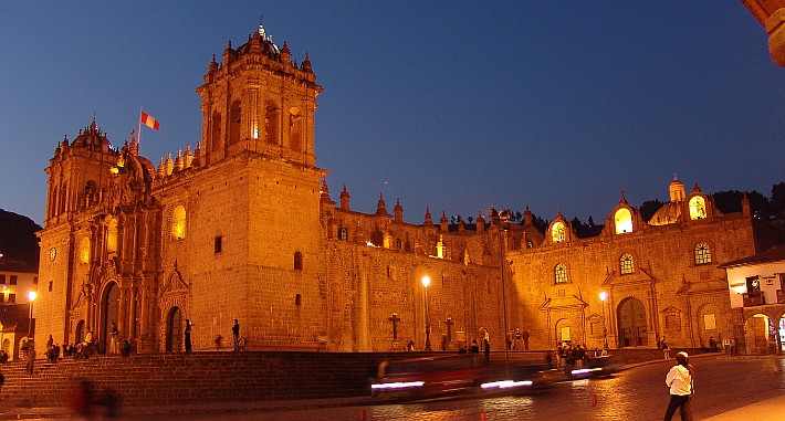 Cuzco bei Nacht.