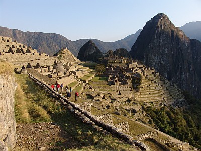 Machu Picchu bei Sonnenaufgang.