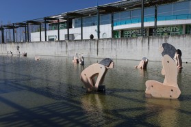 Kunst im Park der Weltausstellung (Lissabon).