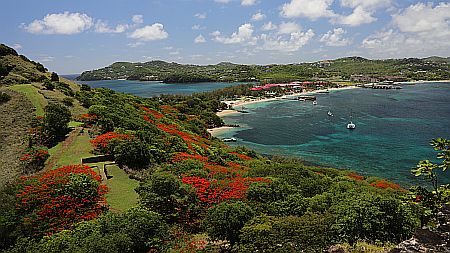 Von Pigeon Island aus hat man einen schönen Blick auf St. Lucia.