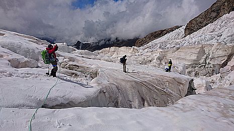 Auf dem Grenzgletscher war nicht immer klar, wo der Weg weiter ging.