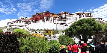 Der Potala-Palast zeigte sich nach dem Mittagessen von seiner besten Seite.