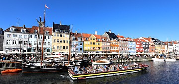 Der Nyhaven („neue Hafen“) ist eine Mischung aus Sehenswürdigkeit und Touristenfalle.